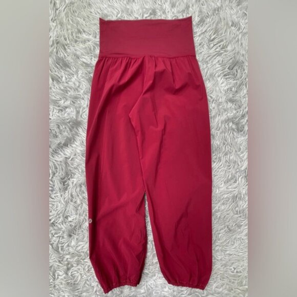 Lululemon Om PantRosewood Like New - Picture 6 of 7